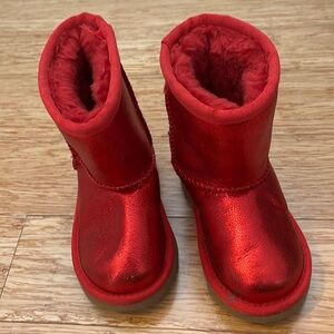EUC UGG Shiny Red Boots